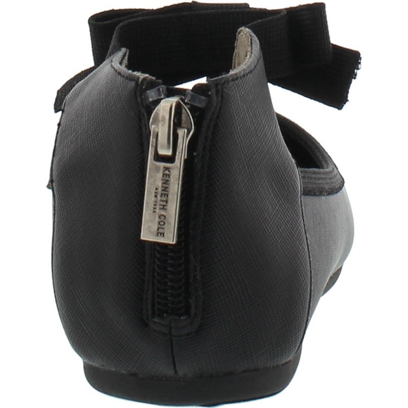 Kenneth Cole Kids Shoes - Kids Size 13 - Picture 6 of 6